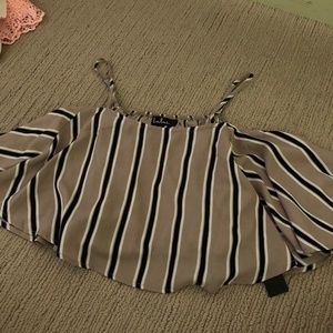 NWT LULUS COLD SHOULDER TOP